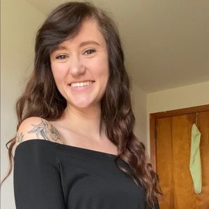 Meet your Posher, Alaina